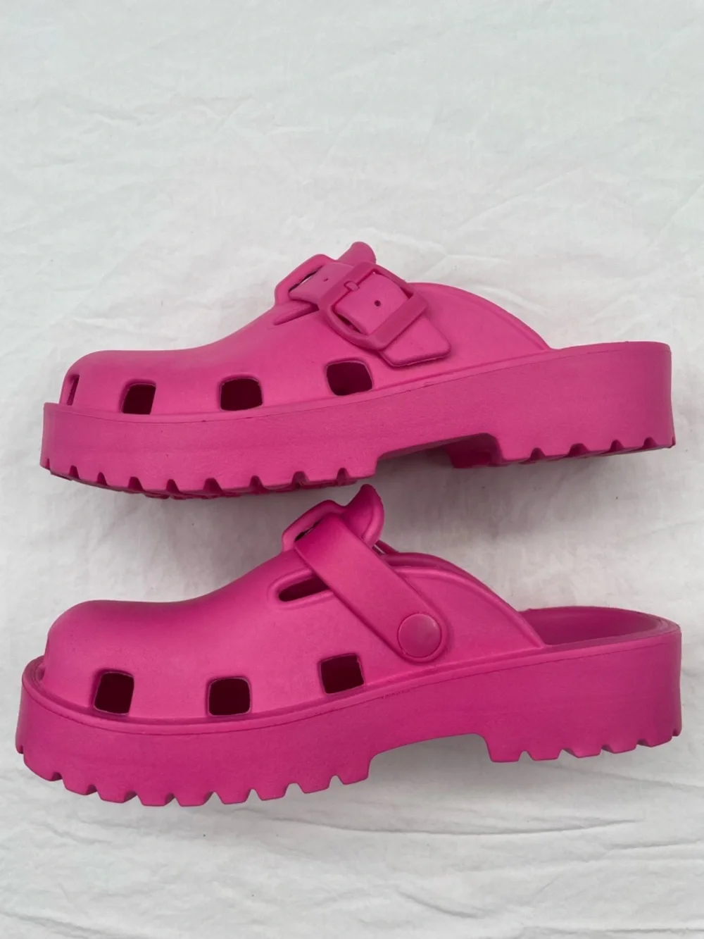 NEW! Free People Karlie Buckle Clogs. 7. - Picture 12 of 14
